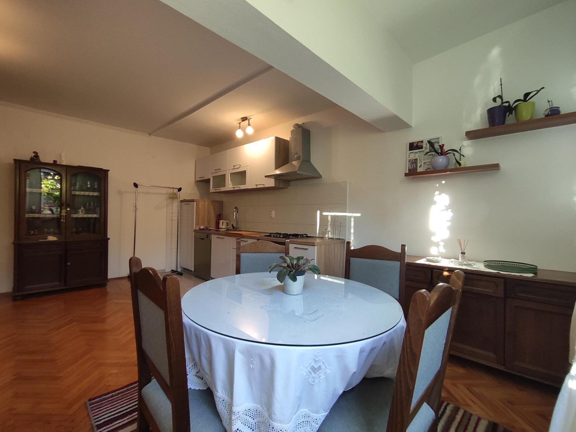 Apartments Jadranka Макарська Екстер'єр фото