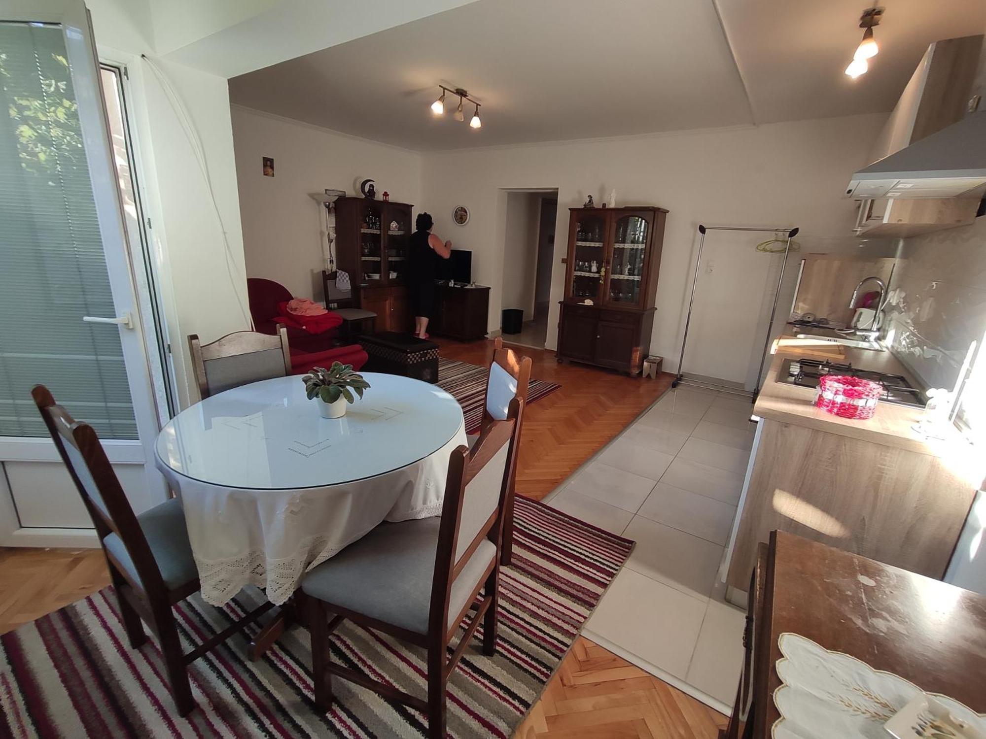 Apartments Jadranka Макарська Екстер'єр фото